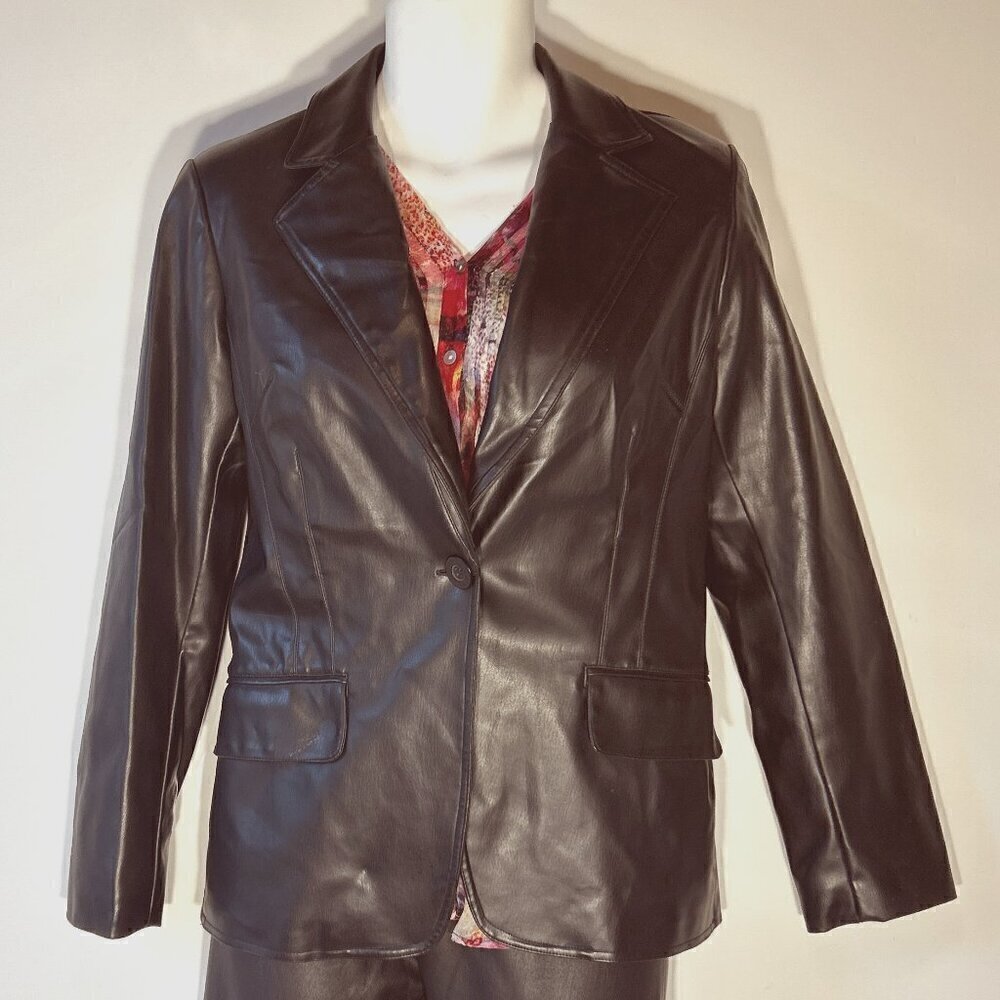 BB Dakota SZM Black Faux Leather Tailored Fit Blazer Essential Business Academia